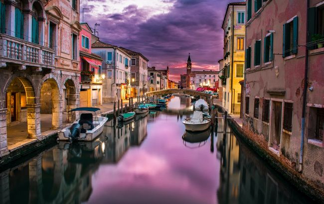Плата за в'їзд в місто. Італія суттєво обмежує кількість туристів у Венеції