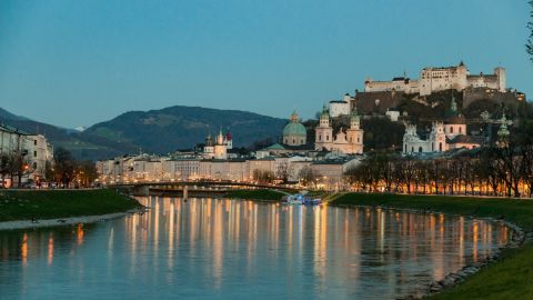 Австрія відкрилася для українців: правила в'їзду