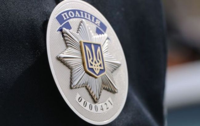 У Києві затримали чоловіка, який кидався на перехожих з ножем