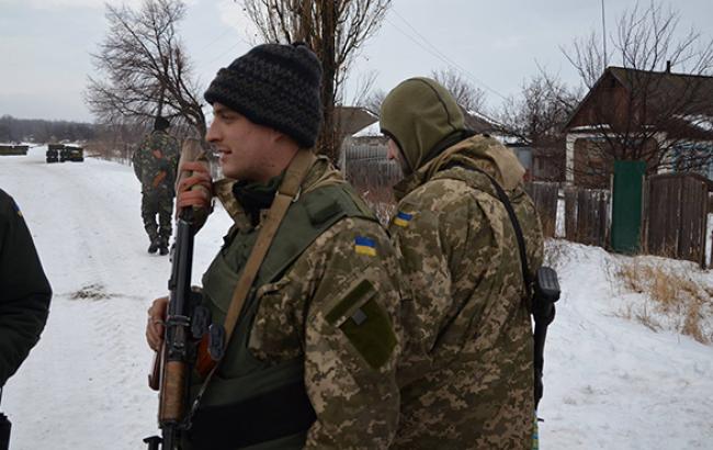 В зоне АТО за сутки погибли 3 украинских военных, 8 ранены, - СНБО