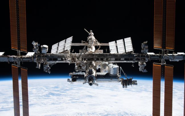 Астронавты вернулись на борт МКС после замены антенны