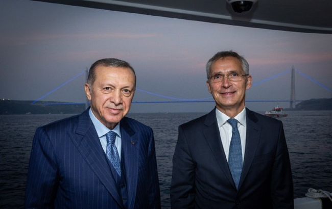 Столтенберг и Эрдоган провели встречу. Во время разговора вспомнили и Украину