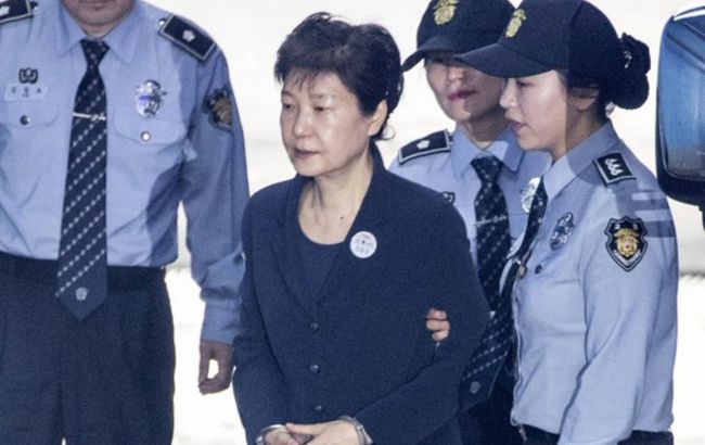 Після п'яти років в'язниці: у Південній Кореї експрезидент вийшла на свободу