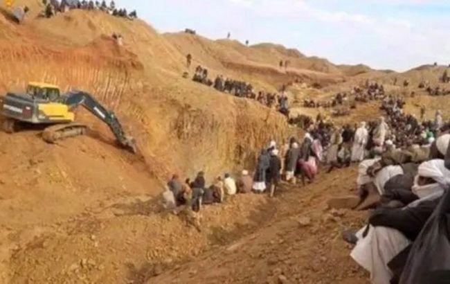 В Судане обвалился золотой рудник: десятки погибших, только один человек выжил