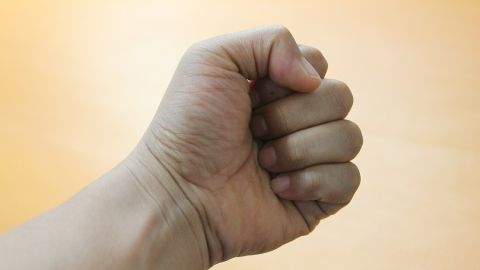 Під Кропивницьким члени виборчої комісії влаштували бійку: відео конфлікту