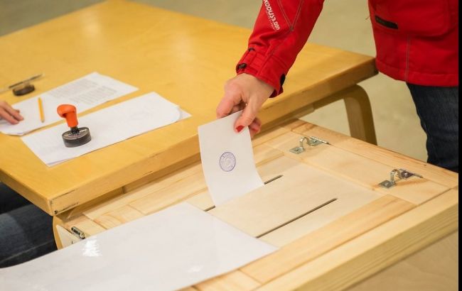 На выборах в Финляндии победила оппозиционная партия "Центр"