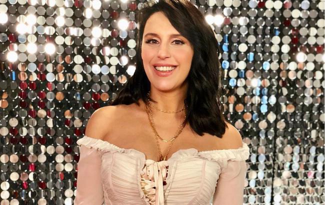 Джамала вышла в свет в необычном платье (фото)