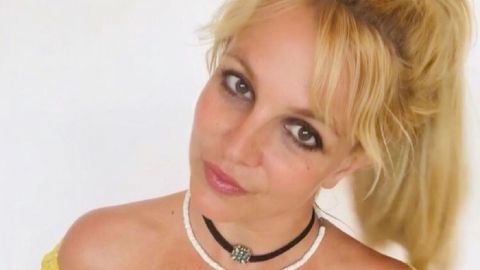 Виглядає, як в 90-х: новий образ Брітні Спірс жорстко розкритикували в мережі