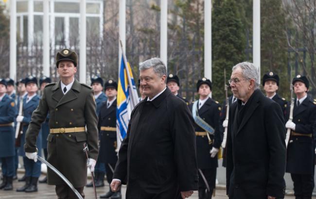 Порошенко начал встречу с президентом Австрии