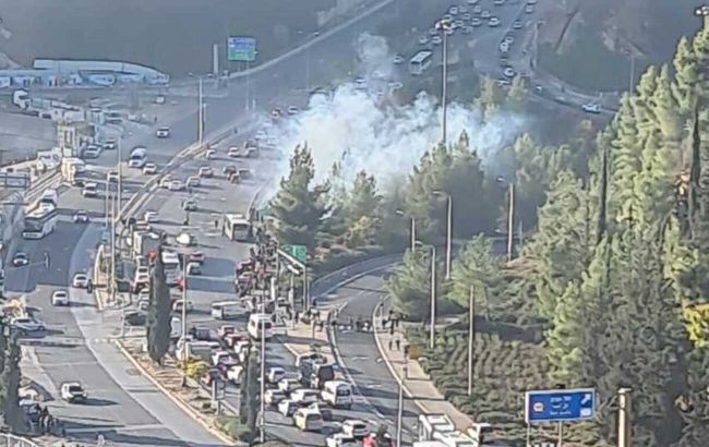 В Єрусалимі прогриміли вибухи на автобусній станції, багато постраждалих (фото, відео)