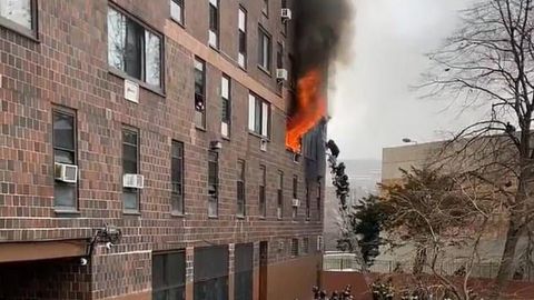 Відома ймовірна причина пожежі в Нью-Йорку