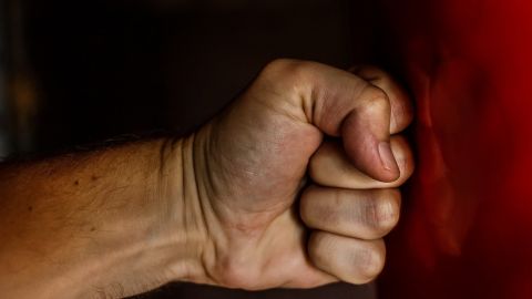 Мат - это неправильно: депутат напал на ведущего "Телебачення Торонто" (видео)