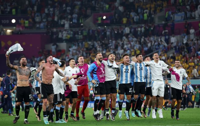 Сборная Аргентины одолела Австралию на пути в четвертьфинал Мундиаля в Катаре: видео