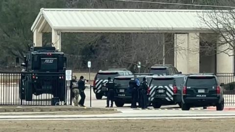 Захоплення заручників у Техасі закінчилося штурмом синагоги, злочинець застрелений