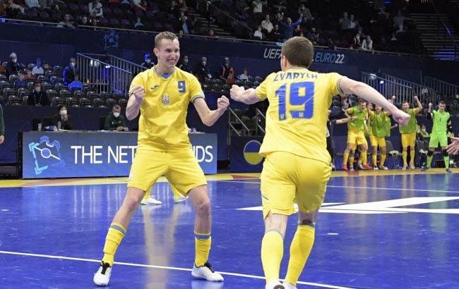 Украина минимально уступила России в полуфинале футзального Евро и сразится за "бронзу"