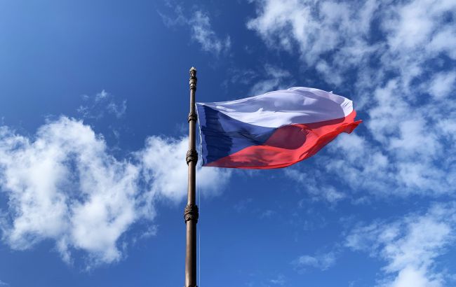 Самые длительные в истории переговоры: правительство Чехии получило вотум доверия
