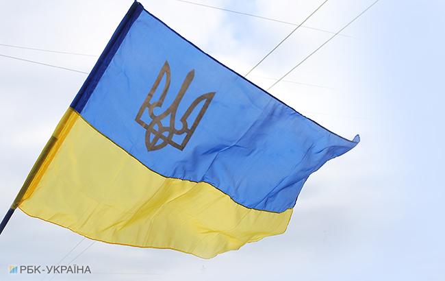 В оккупированном Донецке вывесили флаг Украины (фото)