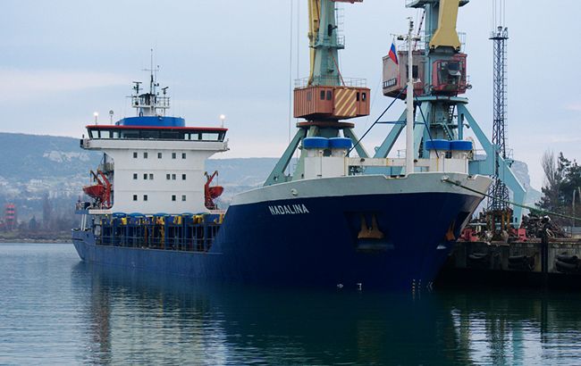 Еще одно иностранное судно нарушило запрет на посещение оккупированного Крыма