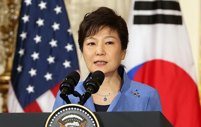 Прокуратура Південної Кореї вимагає для екс-президента ще 12 років в'язниці
