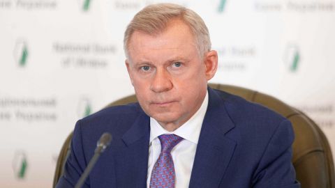 Рада отправила Смолия в отставку