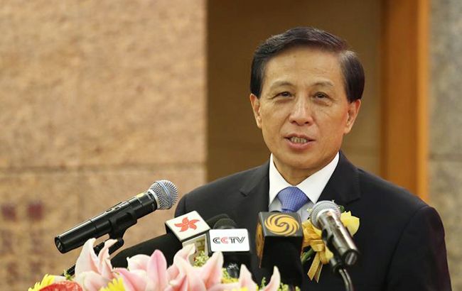 Китай продовжить збільшення витрат на оборону