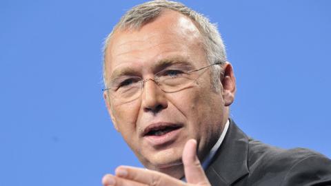 Бывший канцлер Австрии признал получение выплат за лоббизм для Украины, но не от Манафорта