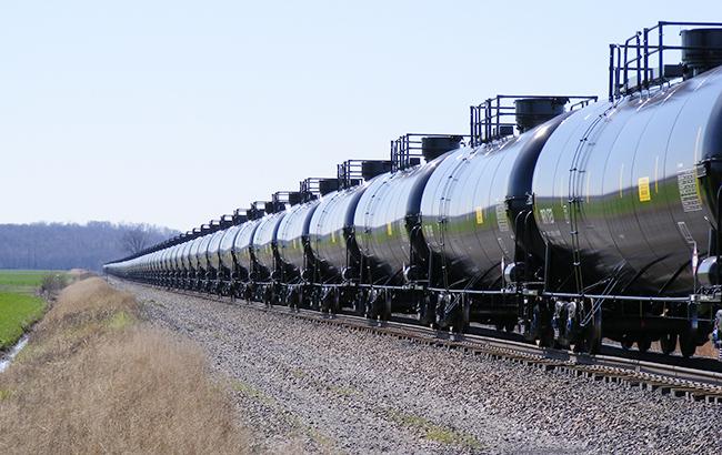 НАУ закликає МЕРТ не допустити обмеження імпорту нафтопродуктів