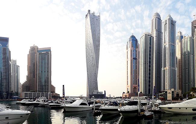 У Дубаї загасили пожежу в одній з найвищих будівель у світі