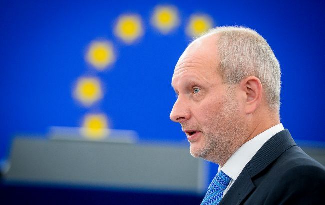 Посол Евросоюза вернулся в Киев