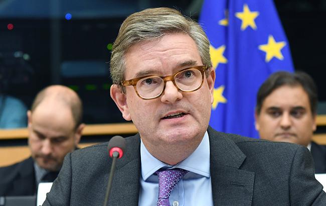 Еврокомиссар обвинил Россию в распространении дезинформации в ЕС