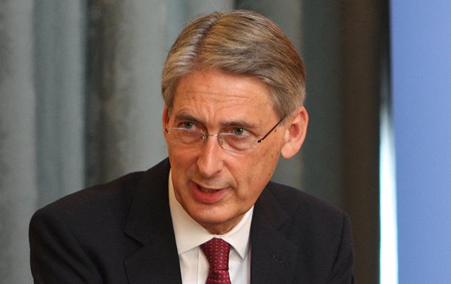 У Британії мають намір вивести безпілотні авто на дороги країни до 2021 року