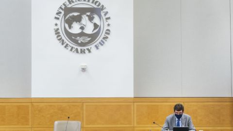 Експерт пояснив, чому Україна отримала всього 2,7 млрд доларів від МВФ