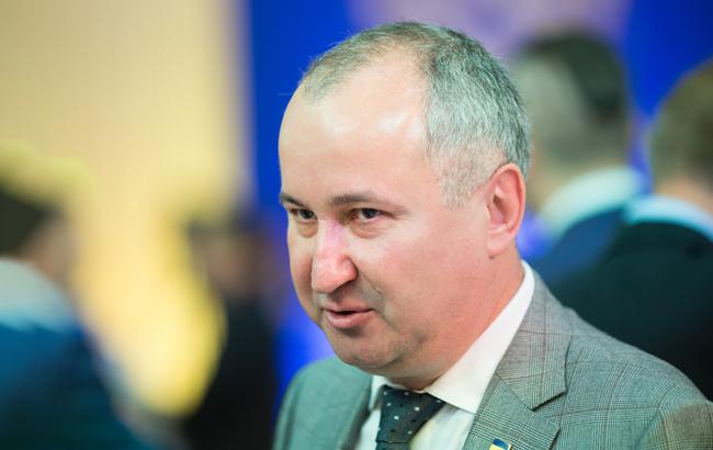 СБУ проверяет причастность военных РФ к передаче оружия Савченко и Рубану