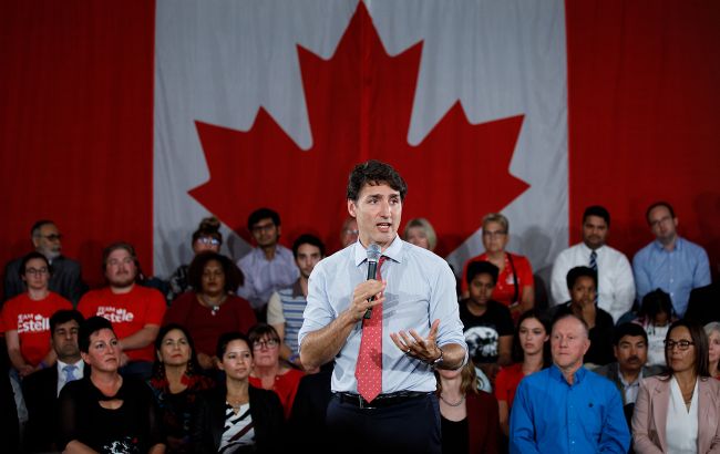 Канада продлила на месяц запрет на путешествия. Бизнес возмущен