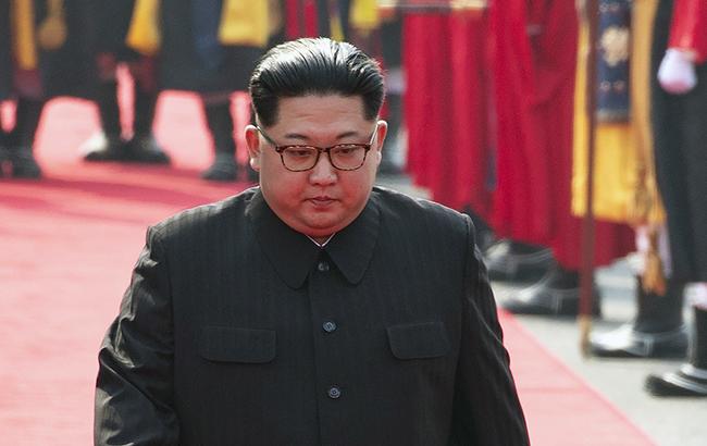 Сhosun: Ким Чен Ын боится выезжать из КНДР, опасаясь военного переворота