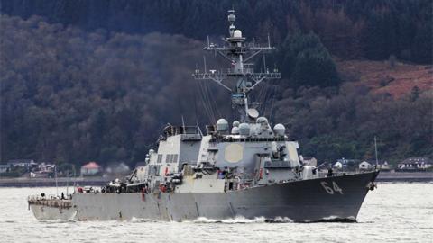 Американский эсминец USS Carney покинул Черное море