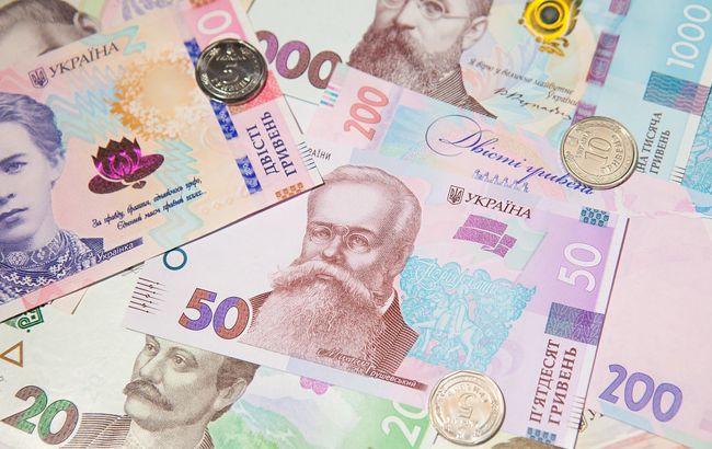 В Україні підвищили соцвиплати пенсіонерам та дітям: перелік