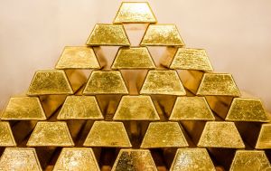 Золото и серебро обновили рекорды из-за обострения между США и Венесуэлой