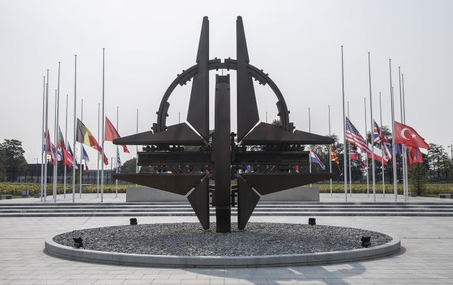 НАТО в четвер визначиться зі створенням космічного центру в Німеччині
