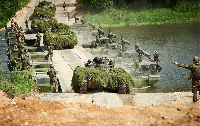 НАТО начало размещение многонациональной бригады на территории Румынии