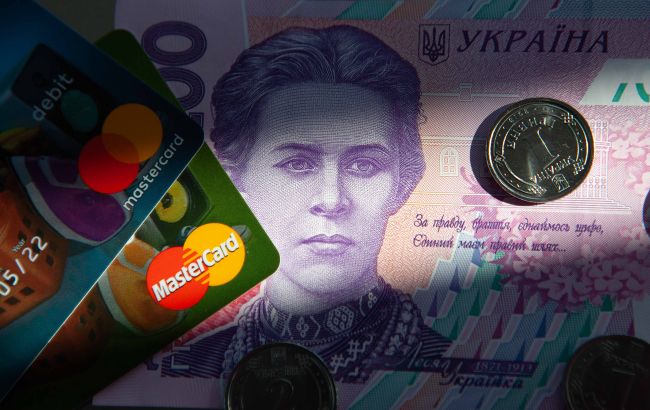 В Украине могут увеличить максимальную сумму перевода с 5 до 25 тысяч гривен