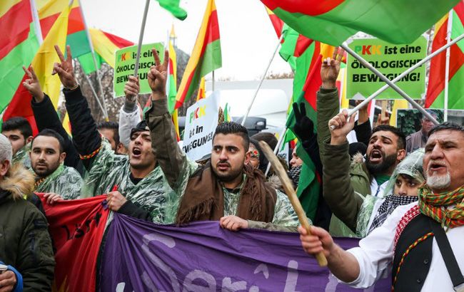 Турция и Иран впервые провели совместную операцию против курдов