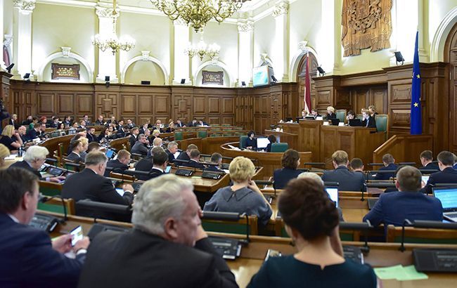 У Латвії хочуть посилити відповідальність за неправдиві новини