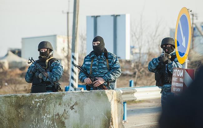 В окупованому Криму оголосили нев'їздними трьох кримських татар