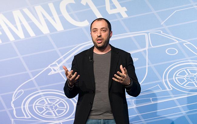 Гендиректор WhatsApp пішов у відставку