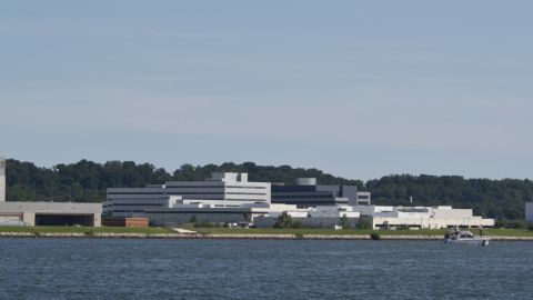 У США закрили військову базу через двох озброєних людей на території