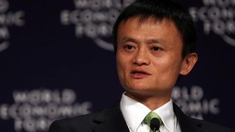 Засновник Alibaba пішов у відставку
