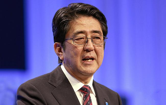 Уряд Японії подав у відставку у повному складі