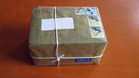 Мінфін хоче отримати 300 млн грн від зниження вартості безподаткових посилок до 100 євро