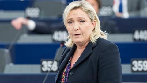 Ле Пен оскаржить рішення суду ЄС про штраф